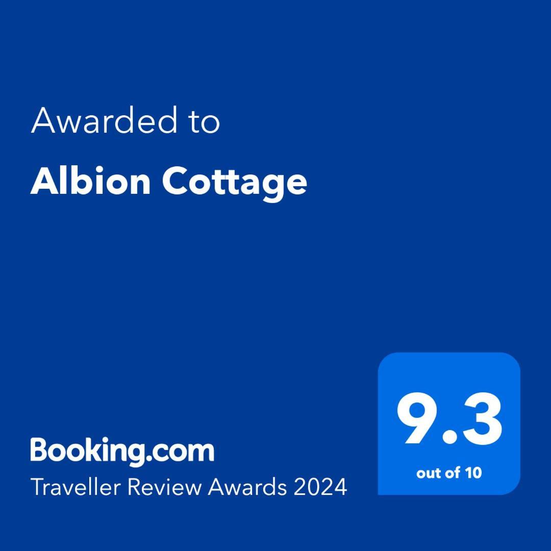 Albion Cottage Whitby Exterior photo